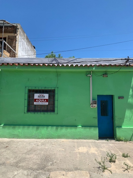 Linda CASA en Colon 1160. Casa en Alquiler en Mercedes, Soriano