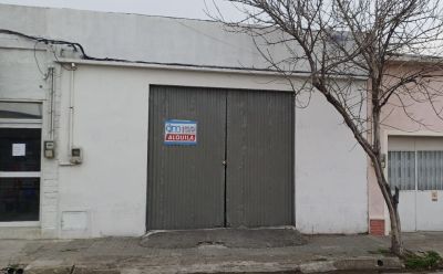 Local Comercial en Alquiler en Barrio Oeste, Mercedes, Soriano