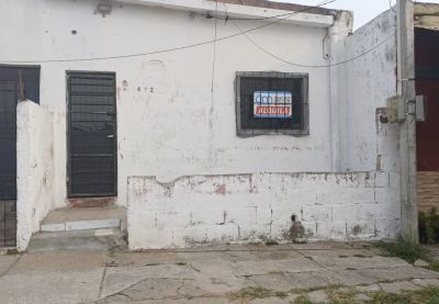 Casa en Alquiler en Barrio Artigas, Mercedes, Soriano