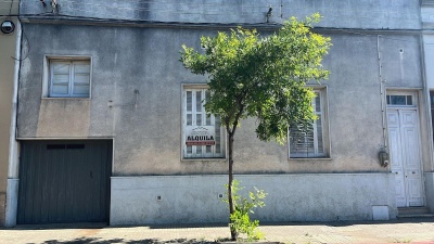 Casa en Alquiler en CENTRO, Salto, Salto