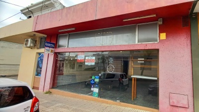 Local Comercial en Alquiler en Centro, Mercedes, Soriano