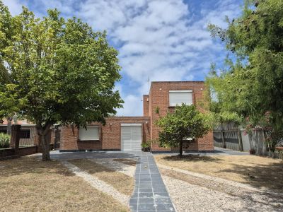 Casa en Venta en Parque de Solymar, Ciudad de la Costa, Canelones