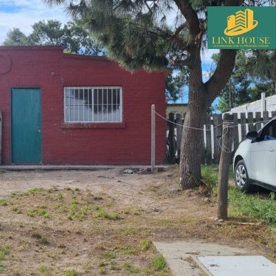 Local Comercial en Alquiler en Montes de Solymar, Ciudad de la Costa, Canelones