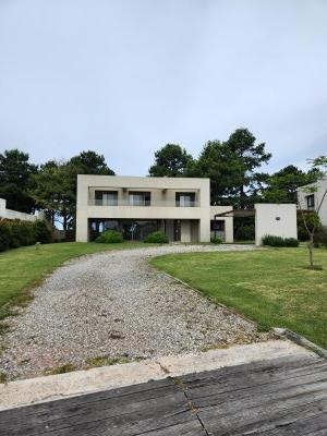 Casa en Alquiler en Viñedos de La Tahona, Ciudad de la Costa, Canelones