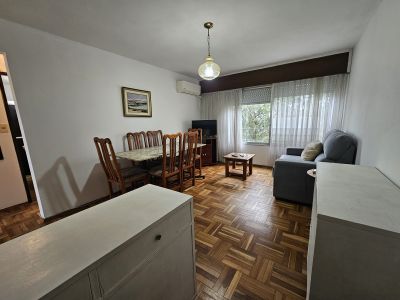 Apartamento en Alquiler en La Blanqueada, Montevideo