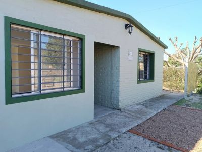 Casa en Alquiler en Villa Argentina, Canelones