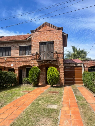 Casa en Venta en El Pinar, Ciudad de la Costa, Canelones