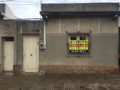 Casa en Alquiler en PLAZA LAVALLEJA, Mercedes, Soriano