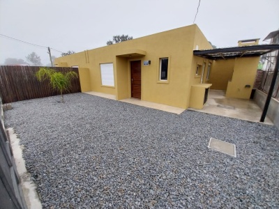 Casa en Alquiler en El Pinar, Ciudad de la Costa, Canelones