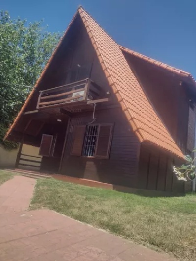 Casa en Alquiler en Lomas de Solymar, Ciudad de la Costa, Canelones