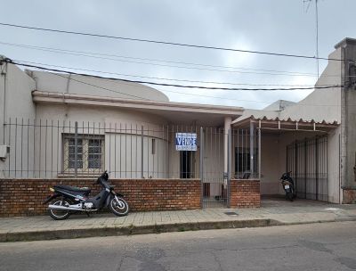 Casa en Venta en Centro, Mercedes, Soriano