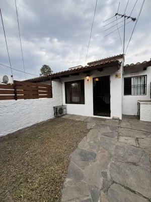 Casa en Alquiler en Shangrilá, Ciudad de la Costa, Canelones