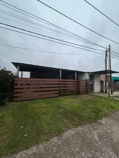 Casa en Venta en Barrio Menéndez, Tacuarembó, Tacuarembó