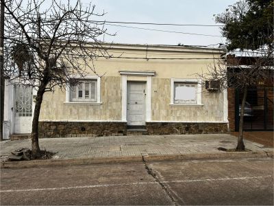 Casa en Alquiler en Zona Cerro, Salto, Salto