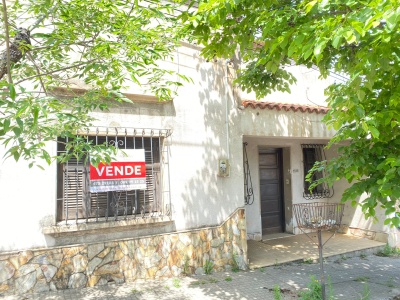 Casa en Venta en Centro, Salto, Salto