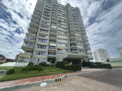 Apartamento en Venta en La Mansa, Punta del Este, Maldonado