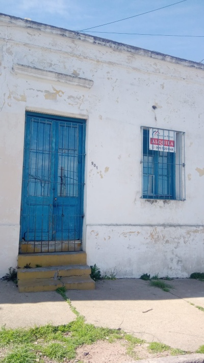 Casas en Venta,  Alquiler en BARRIO ARTIGAS, Mercedes, Soriano