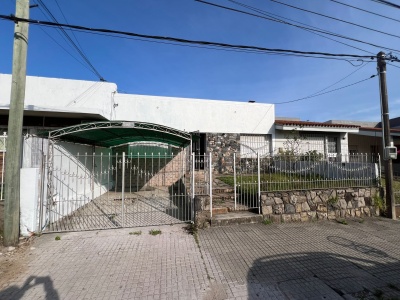 Casa en Alquiler en Salto, Salto