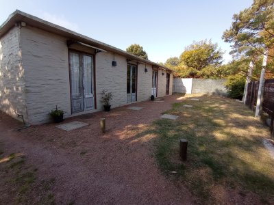 Casa en Alquiler en Pinamar, Costa de Oro, Canelones