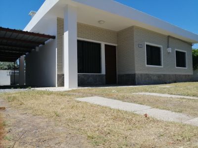 Casa en Alquiler en Shangrilá, Ciudad de la Costa, Canelones