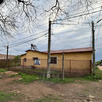 Casa en Alquiler en Este, Salto, Salto