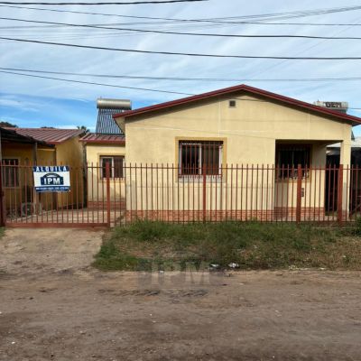 Casa en Alquiler en Este, Salto, Salto