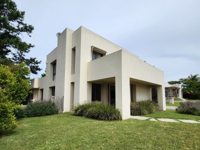 Casas en Venta,  Alquiler en Viñedos de La Tahona, Ciudad de la Costa, Canelones