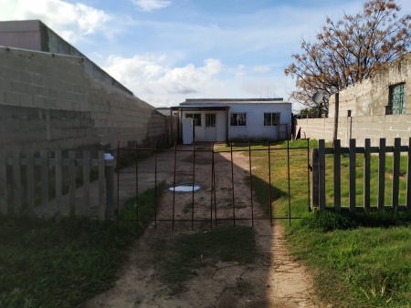 Casa en Alquiler en Barrio Torres, Tacuarembó, Tacuarembó