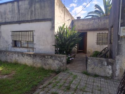 Casa en Venta en centro, Carlos Reyles, Durazno