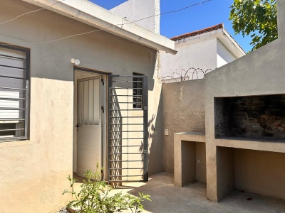 Casa en Alquiler en Lomas de Solymar, Ciudad de la Costa, Canelones