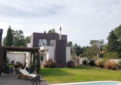 Casa en Venta en El Pinar, Ciudad de la Costa, Canelones