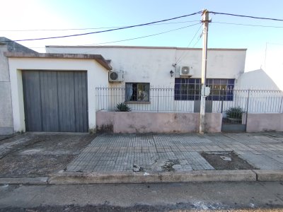 Casas en Venta en CENTRO, Salto, Salto