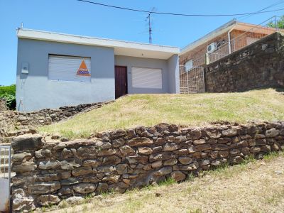 Casas en Venta en UNIVERSIDAD, Salto, Salto