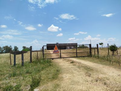 Casa en Alquiler en SALTO CHICO, Salto, Salto